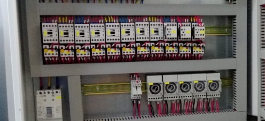 Graphic Installation Team